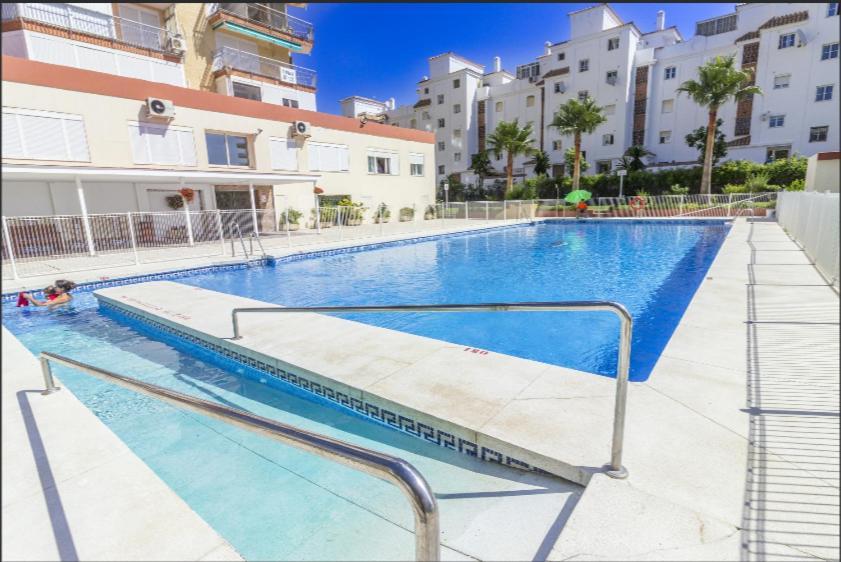 Apartamento En Benalmadena, Primera Linea De Playa ภายนอก รูปภาพ